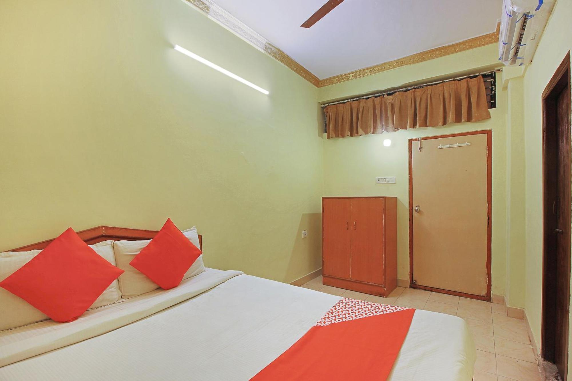 Hotel O Prince Residency Lālāguda Esterno foto