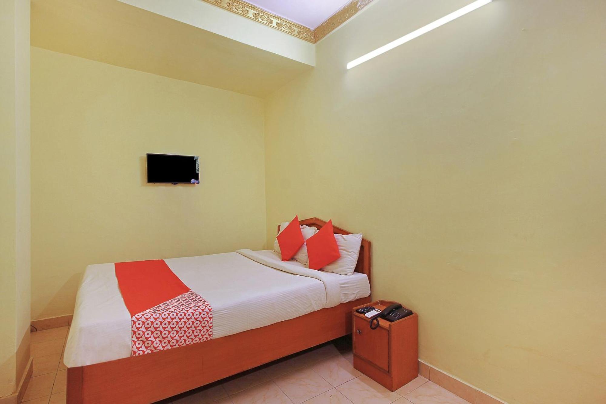 Hotel O Prince Residency Lālāguda Esterno foto