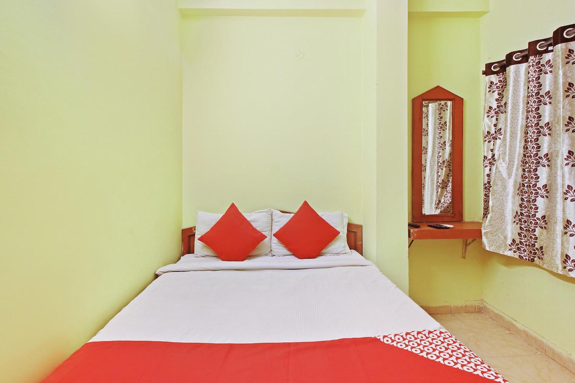Hotel O Prince Residency Lālāguda Esterno foto