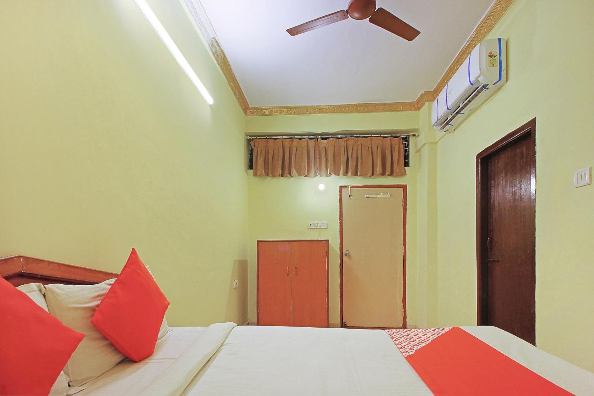 Hotel O Prince Residency Lālāguda Esterno foto